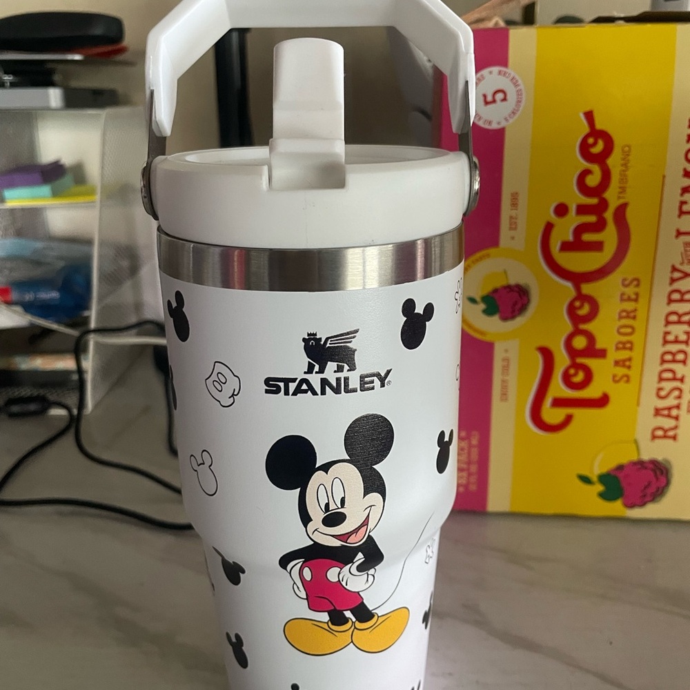 Stanley White Tumbler with Iconic Design